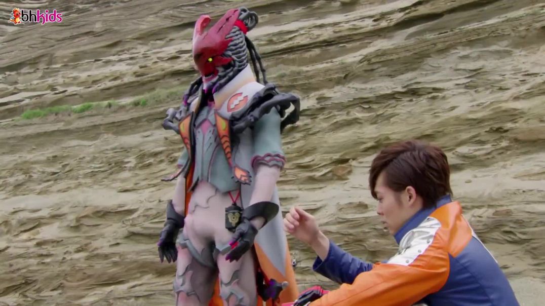⁣[Thuyết Minh] Chiến Đội Vũ Trụ Kyuranger (Uchuu Sentai Kyuranger) 2017 - Tập 15