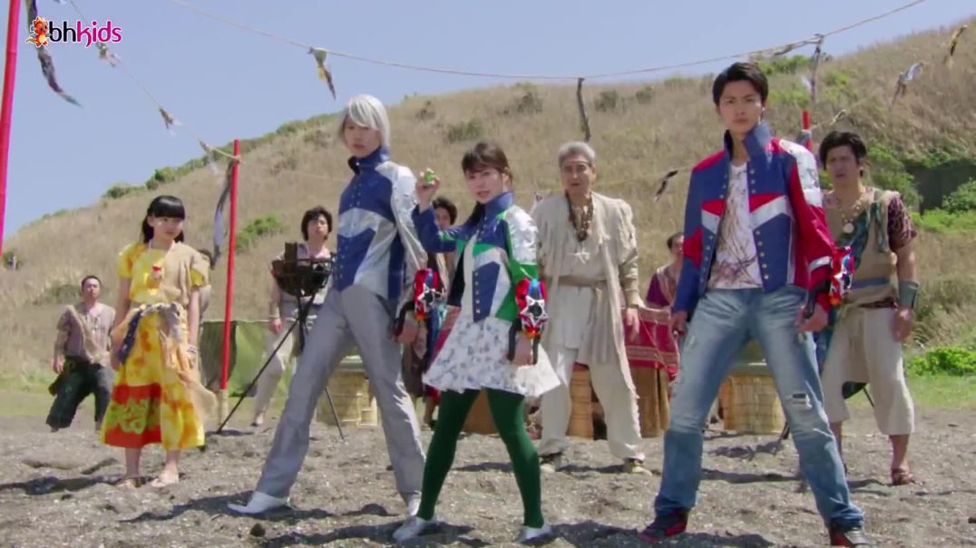 ⁣[Thuyết Minh] Chiến Đội Vũ Trụ Kyuranger (Uchuu Sentai Kyuranger) 2017 - Tập 14