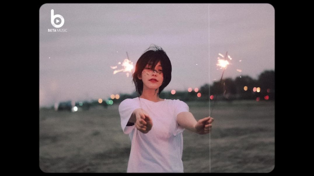 ⁣[Lyrics Video] Em Của Quá Khứ (Lofi Ver.) - Nguyễn Đình Vũ