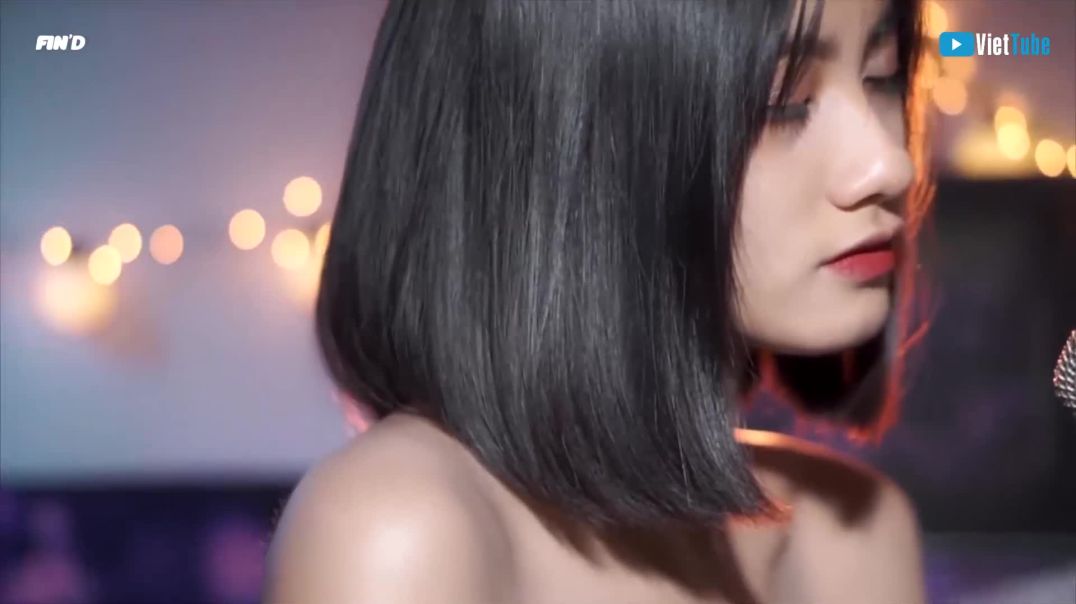 ⁣Ai Đợi Mình Được Mãi (Acoustic Cover) - Thanh Hưng - Hà My