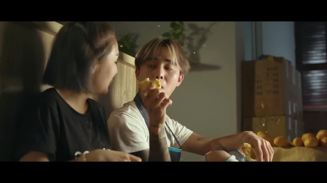 Bánh Mì Không - ĐạtG x Duuyên | Official Music Video