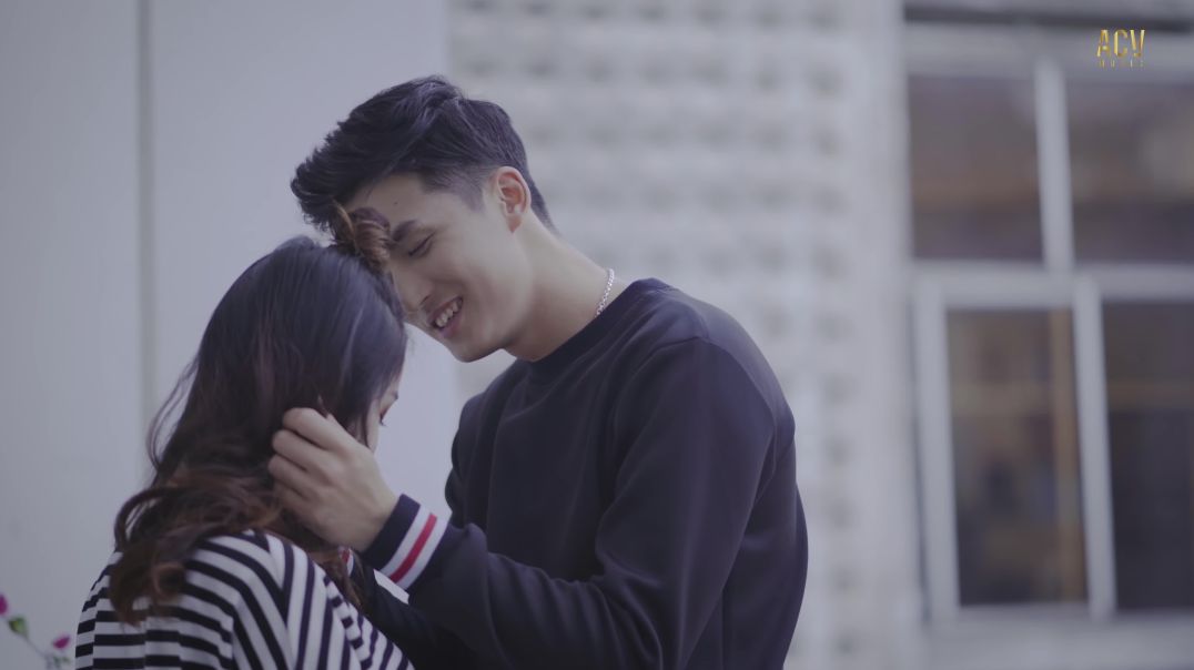 ⁣Nắm - Minh Vương M4U ft. Hương Ly | Official Music Video